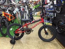 画像1: 【入荷】 2024 HARO SHREDDER 16 ハロー シュレッダー 16 METALLIC RED 21073 16インチ 子供自転車 (1)