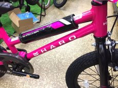 画像3: 【店舗 在庫あり】 2024 HARO SHREDDER 16 GILRS ハロー シュレッダー 16 ガールズ MATTE MAGENTA 21074 16インチ 子供自転車 (3)