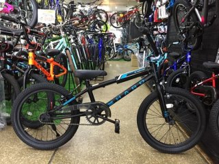 マウンテンバイク、クロスバイク、ロードバイクの自転車通販