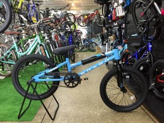 マウンテンバイク、クロスバイク、ロードバイクの自転車通販