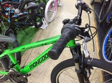 画像7: 【店舗在庫あり】  2023 MONGOOSE マングース ROCKADILE 24 ロッカダイル 24 GREEN 24インチ 子供用 自転車 (7)