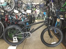 画像1: 【店舗 在庫あり】  JYU BMX BIKE V2 20.5 Matte-BLACK 1100310050 BMX (1)