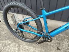 画像5: 【店舗 在庫あり】 MARIN DONKY Jr650 マリン ドンキー ジュニア Jr650 MTB GLOSS BLUE 自転車 キッズ クロスバイク (5)