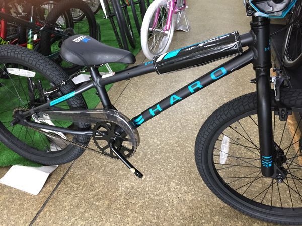 【入荷未定】HARO SHREDDER 20 ハロー シュレッダー 20 MATTE BLACK 20インチ 子供用 BMX 自転車